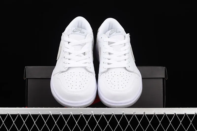 All categories Air Jordan Jordan series basketball shoes Air Jordan 1 Low Air Jordan 1 Low OG AJ1 Joe 1 white and gray color low-top basketball shoes CZ0858-100